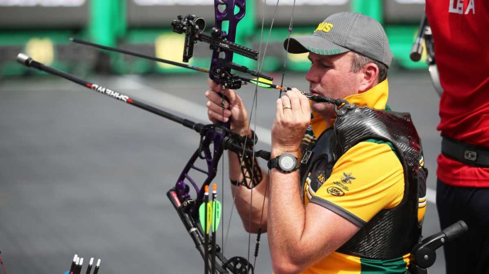 Australian archer Garry Robinson